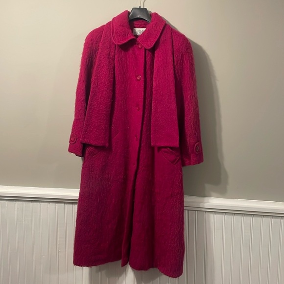 Fashion Gallery Vintage mohair and wool women’s winter coat - Picture 1 of 5